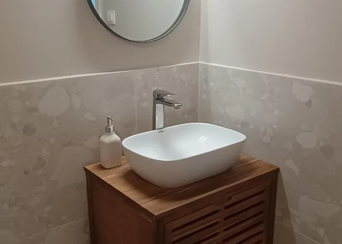 Ariana 2 Daire Skála Marión